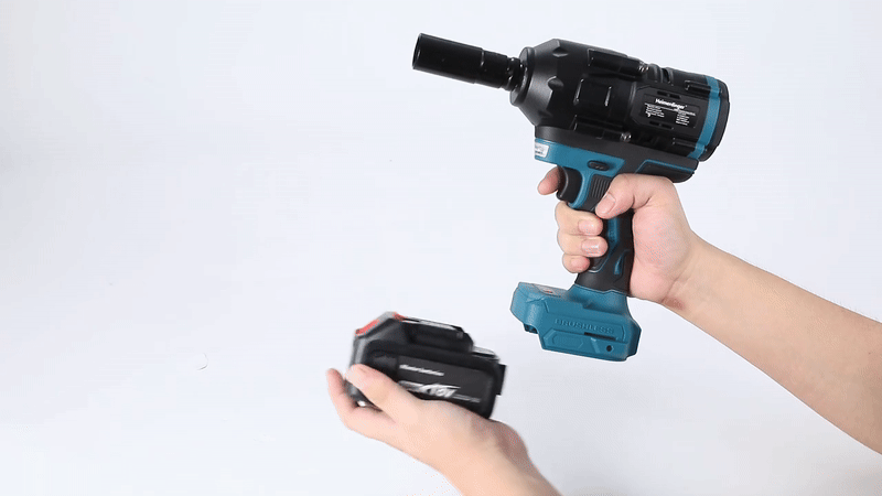 Chave de impacto elétrica com bateria de lítio e acessórios.